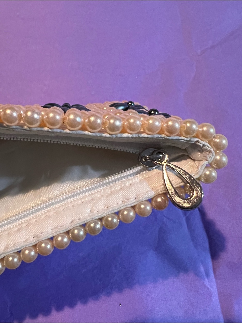Pearl Beaded Floral Wristlet Clutch in Cream - Picture 3 of 4